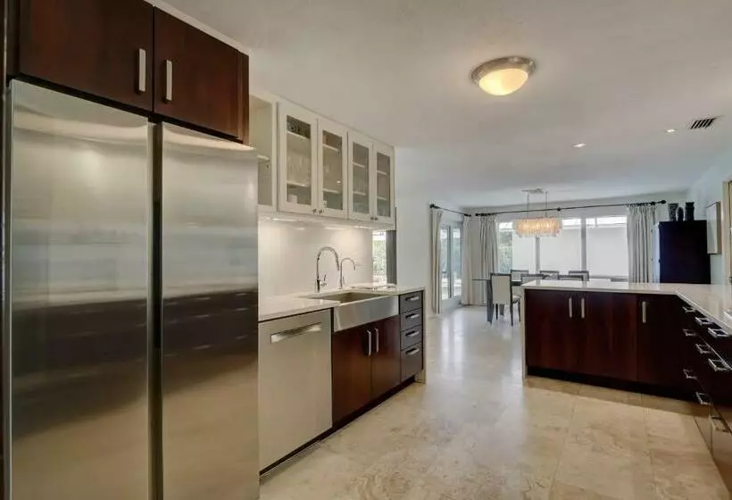 Pet Friendly Private Pool Home 1 4 Miles To The Gulf