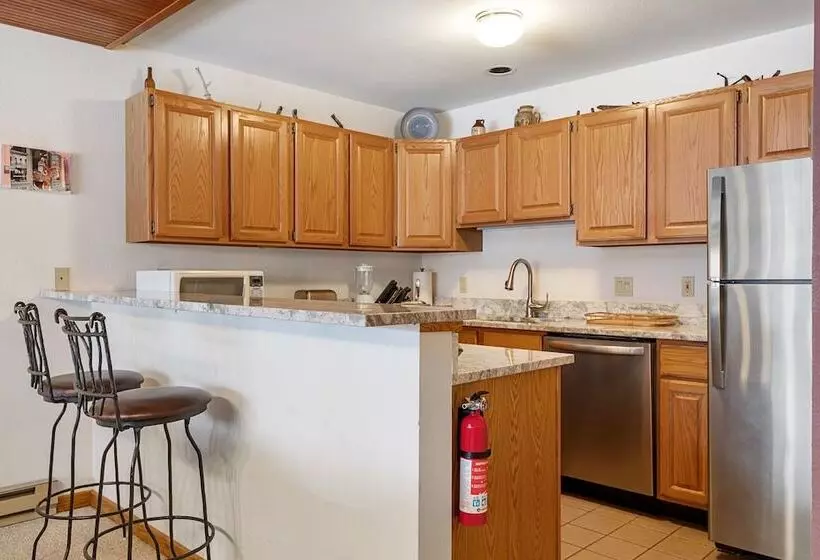 Riverside Condos D01 By Avantstay Condo Close To Downtown Town Park Ski Lift 8