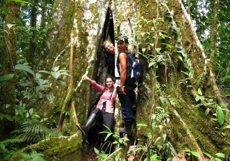 Retkeilymaja Grand Selva Lodge & Tours