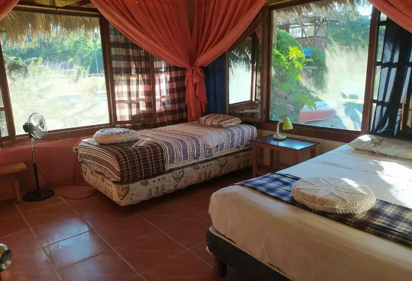 Retkeilymaja Grand Selva Lodge & Tours