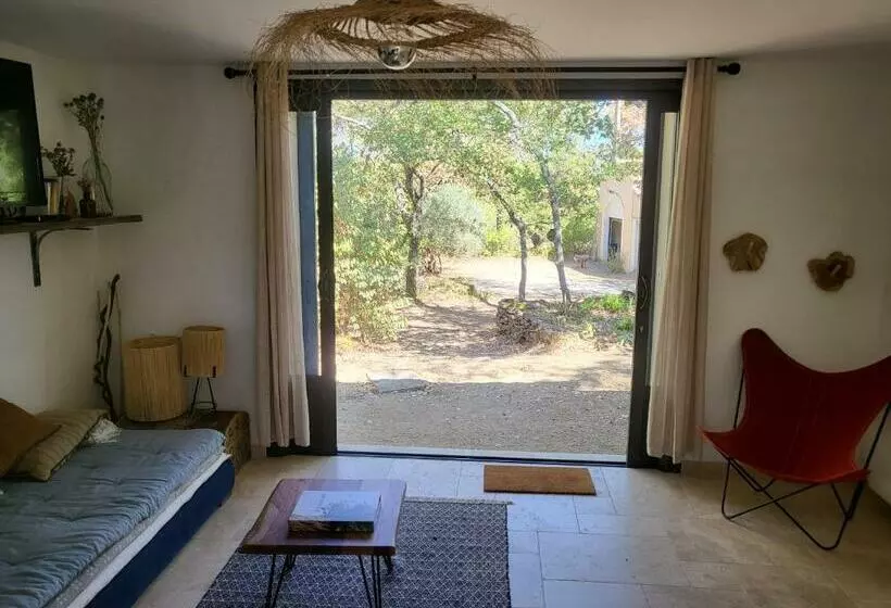 Aamiaismajoitus (B&B) Le Cabanon