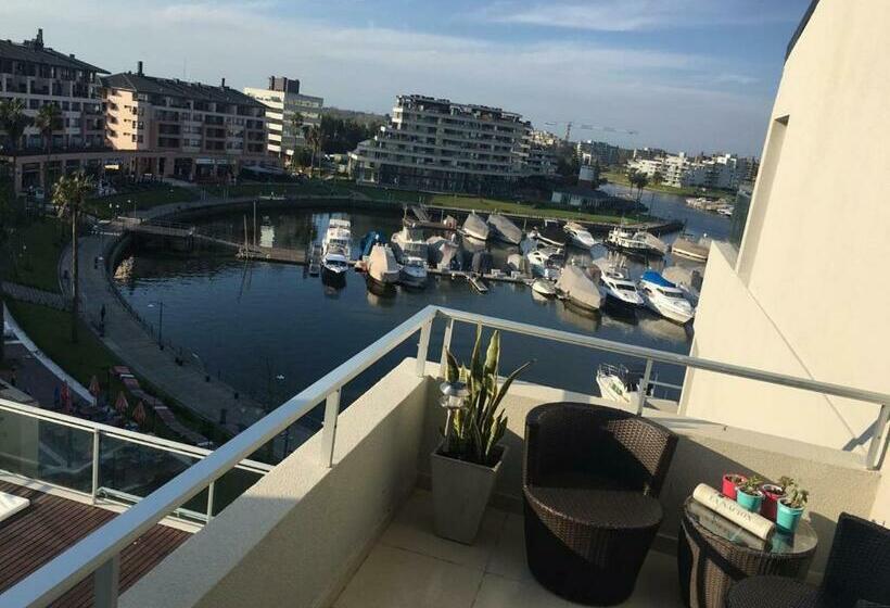 Departamento En La Bahia De Nordelta