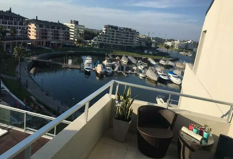 Departamento En La Bahia De Nordelta