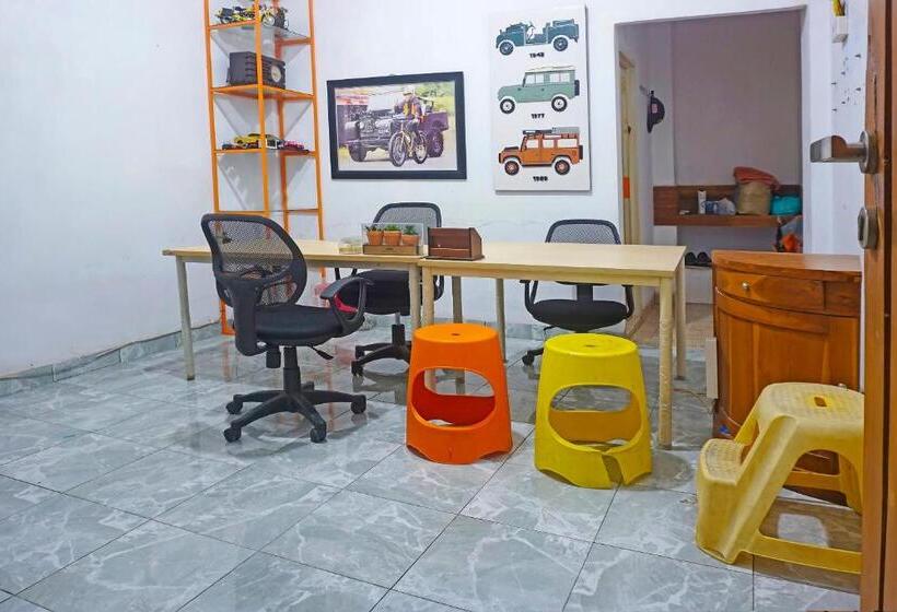 酒店 Oyo 91456 Anggrek Homes Makassar