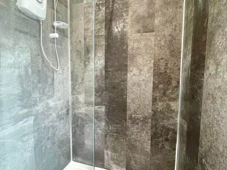 Remarkable 1 Bed Apartment In Lytham Saint Annes