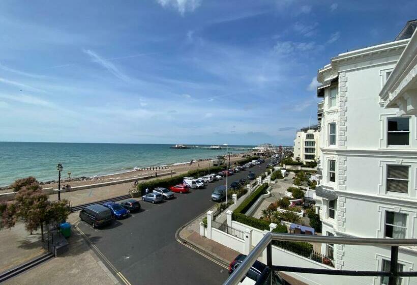 Splashpoint With Free Parking