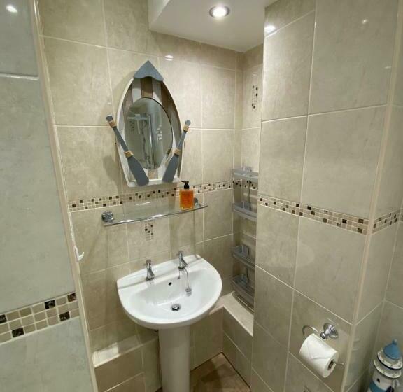 Splashpoint With Free Parking