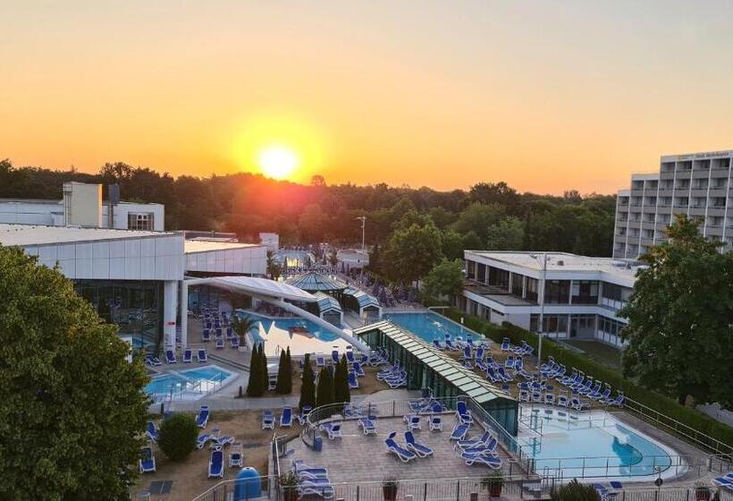 Thermenhotel Tannenhof   Ihr Wohlfühl