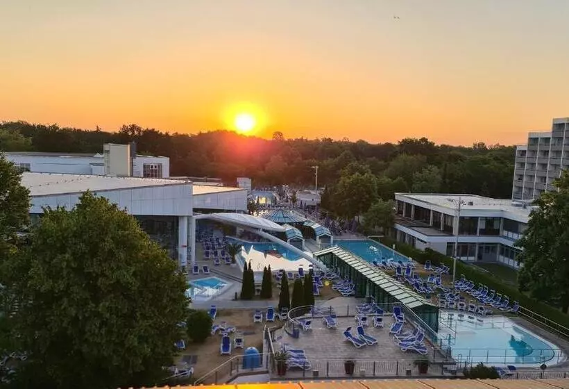 Thermenhotel Tannenhof   Ihr Wohlfühl