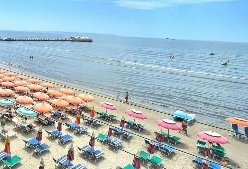 апартаменты у моря