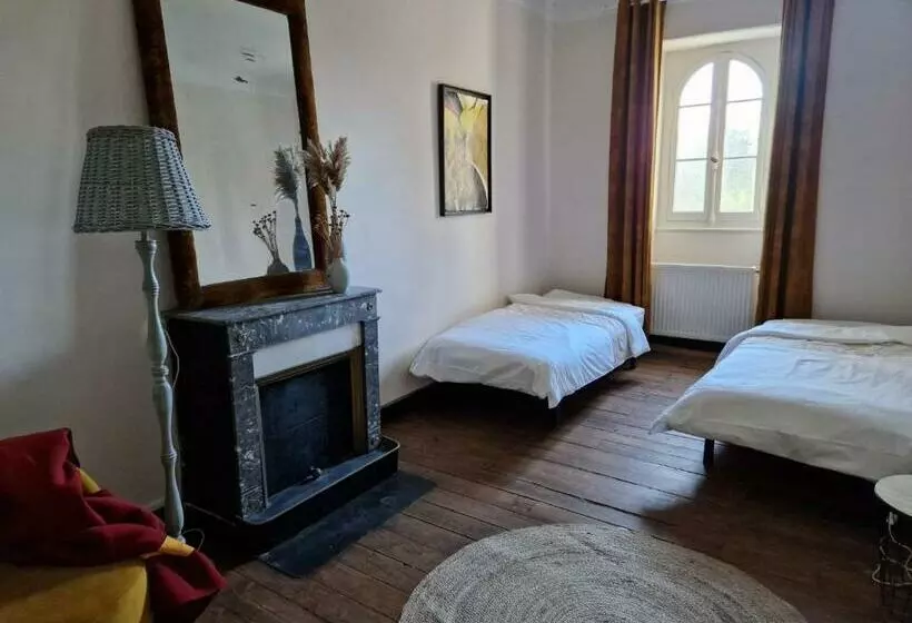 Aamiaismajoitus (B&B) Château St Justin