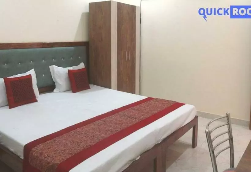 ベッドアンドブレックファースト Quick Rooms Faizabad Road
