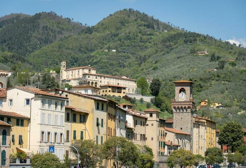 Cathedral Wellness Stay Sauna & Massage