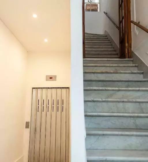 هتل Casa Allegra Art Suites