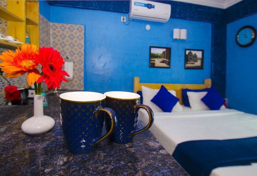 בית מלון כפרי Habitat By Liwa