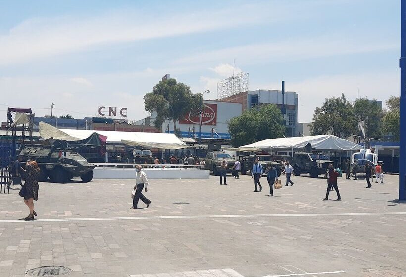 پانسیون Hostal Emperador