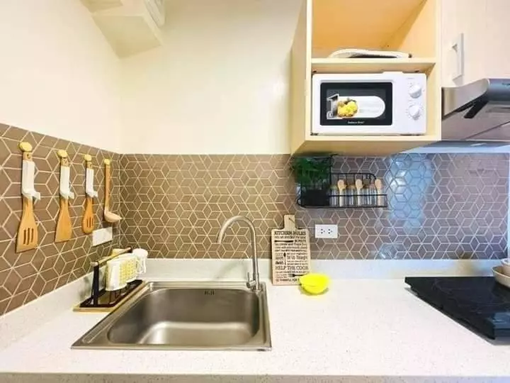 Seawind Condominium Near Airport