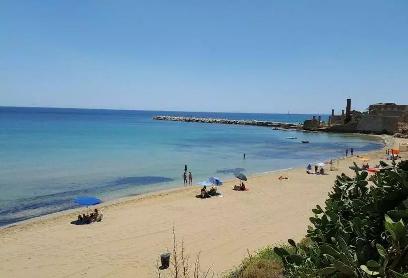 Summer Breeze Apartment   Avola