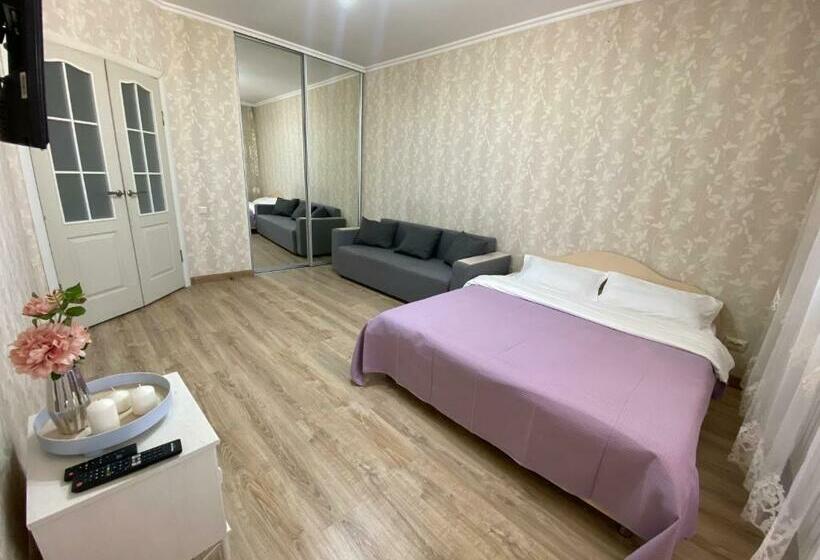 апартаменты на правом берегу столицы