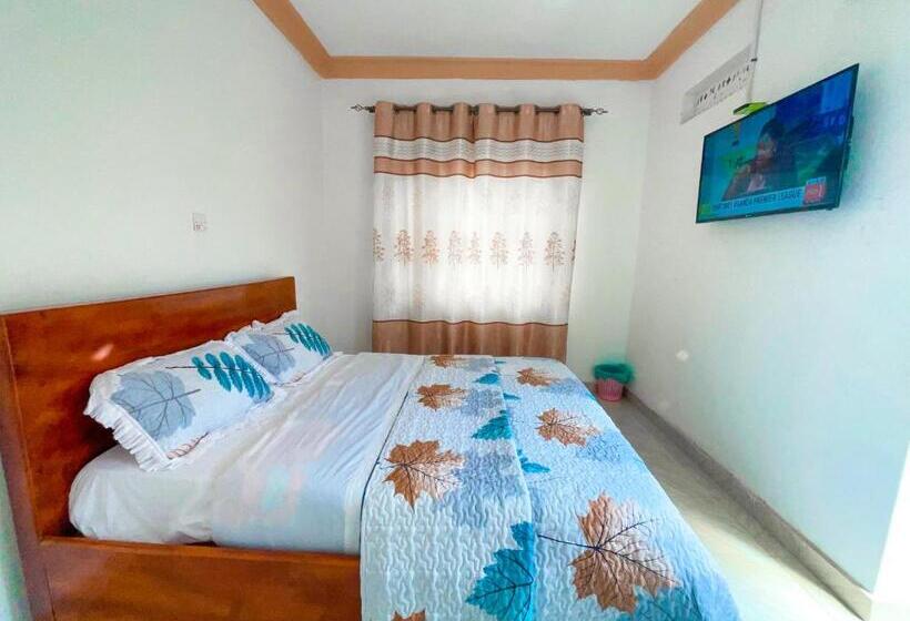 هاستل Agape House