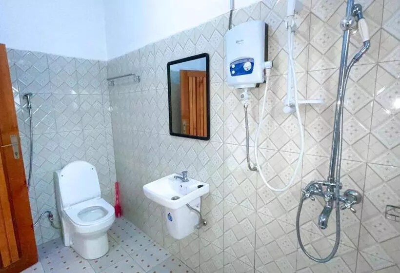 هاستل Agape House