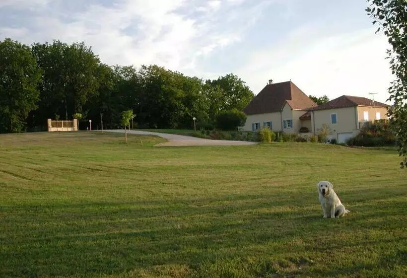 Aamiaismajoitus (B&B) Chambres D Hôte La Pradelle