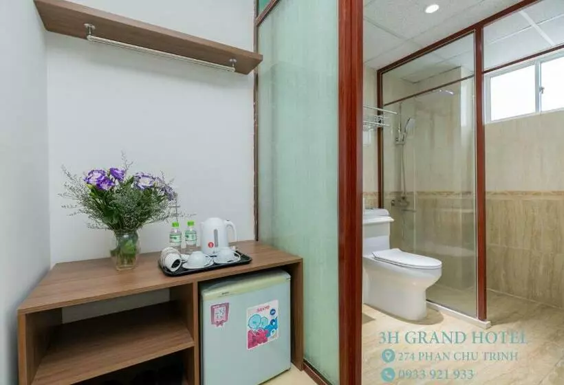 ホテル 3h Grand