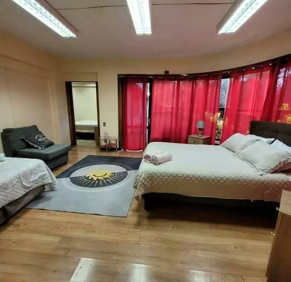 ホテル Dallas House