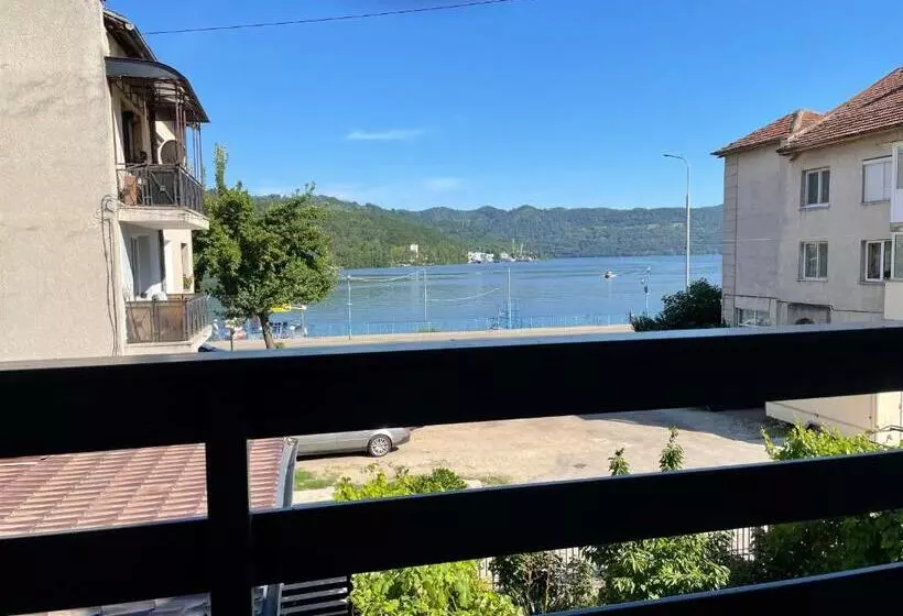 Majatalo Casa Paraschiva