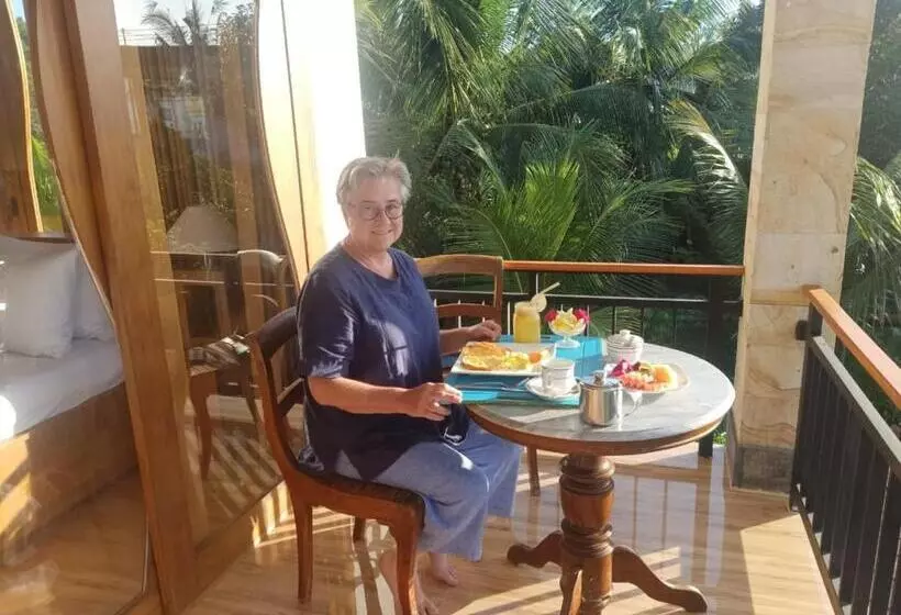 Majatalo Room In Villa   The Champuhan Villa   Honeymoon Villa With Rice Field View