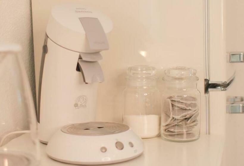 Apartments Cassel   Mit Smart Tv Und Parkplätzen   Für Singles, Paare, Familien Und Gruppen