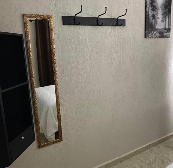 فندق Central Pirámides