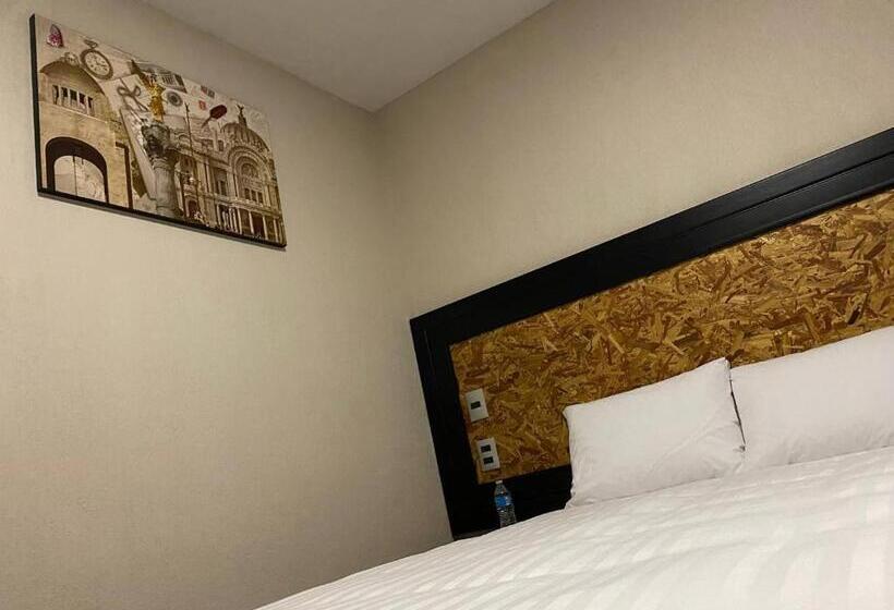 فندق Central Pirámides