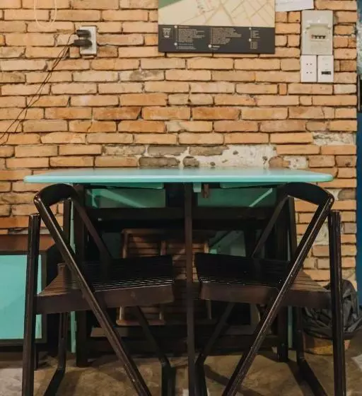 پانسیون Stay&chill   S.1: Ancient Studio Nearby Bui Vien