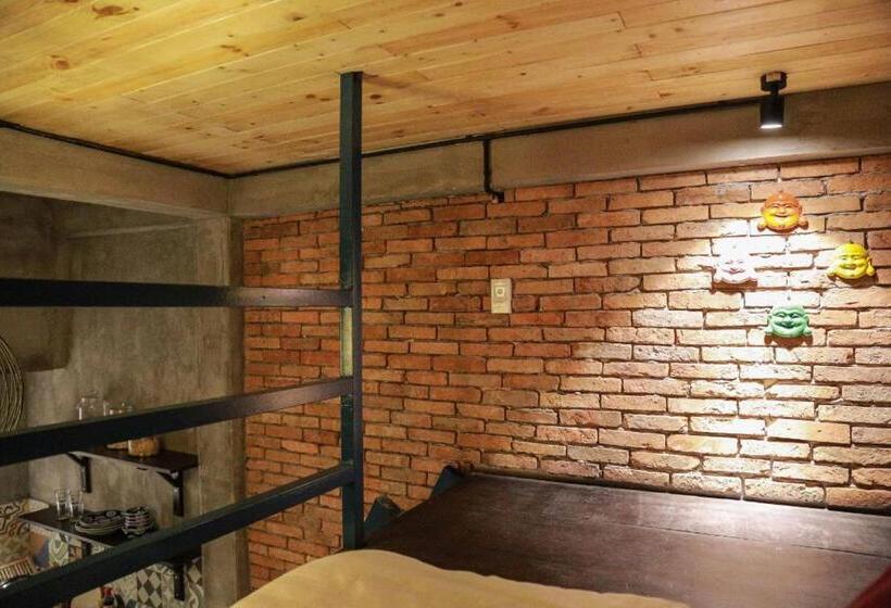 پانسیون Stay&chill S.1: Ancient Studio Nearby Bui Vien