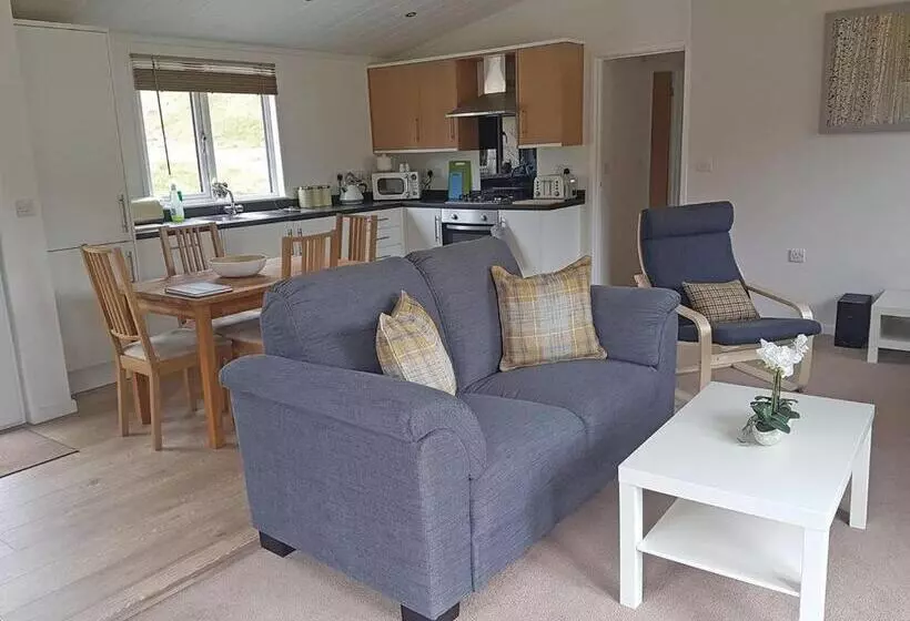 Lomakeskus Llwyngwair Manor Holiday Park