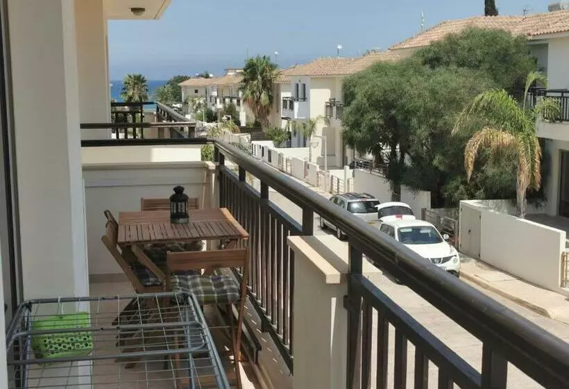 Sea View Cosy Apartment