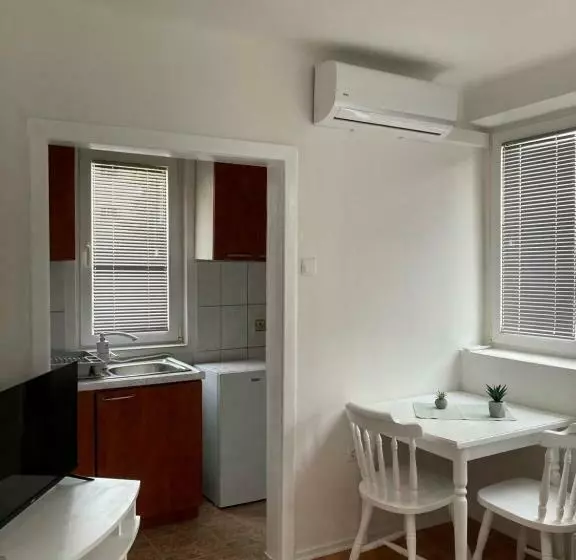 Apartman Jelena