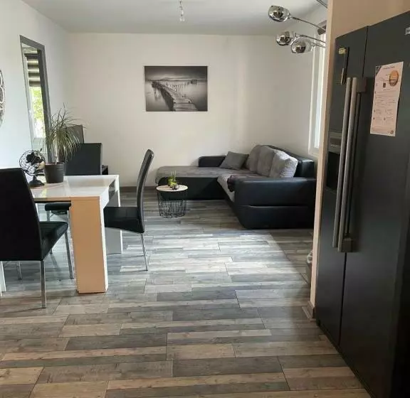Appartement Rdc Calme En Hyper Centre Ville