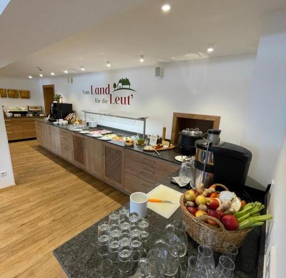 ベッドアンドブレックファースト Landhaus Metzgerstubn