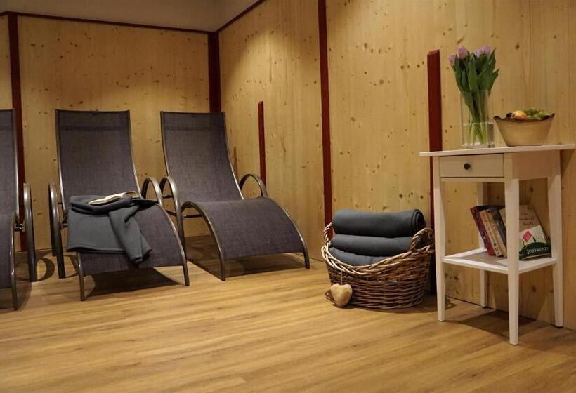 ベッドアンドブレックファースト Landhaus Metzgerstubn