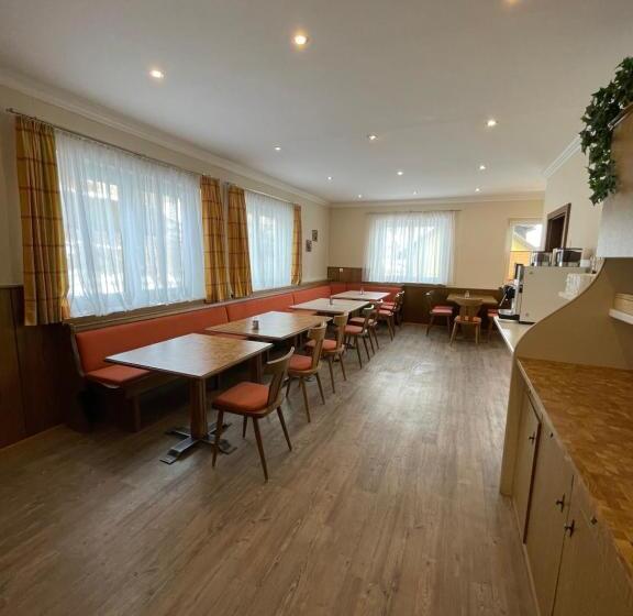 ベッドアンドブレックファースト Landhaus Metzgerstubn