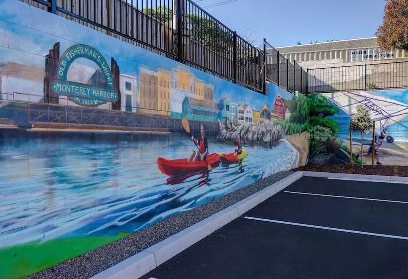 Hotelli Hampton Inn & Suites Marina