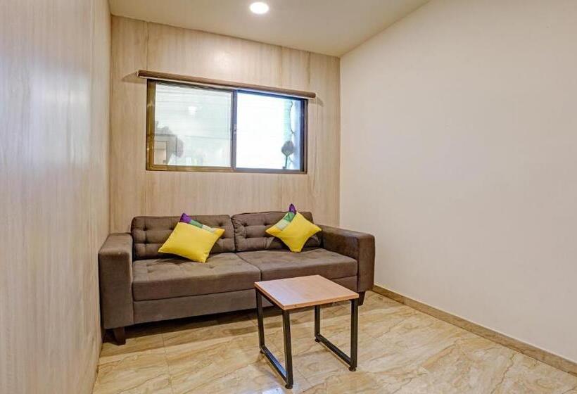 Itsy Hotels Flowers Park