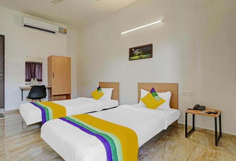 Itsy Hotels Flowers Park