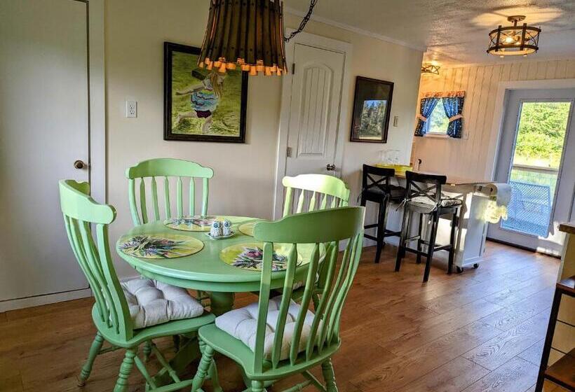 فندق The Cottage On The Farm