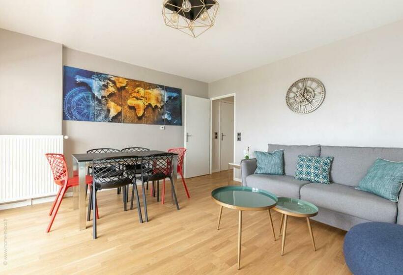 La Dolce Vita By Plaza