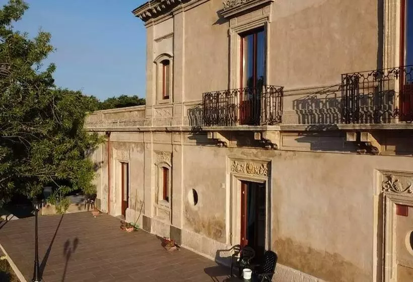 Majatalo Casale Ciricó Tra Catania E Siracusa