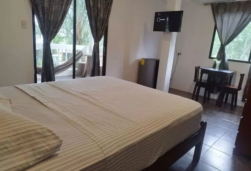 Majatalo Palmendros Hosteria