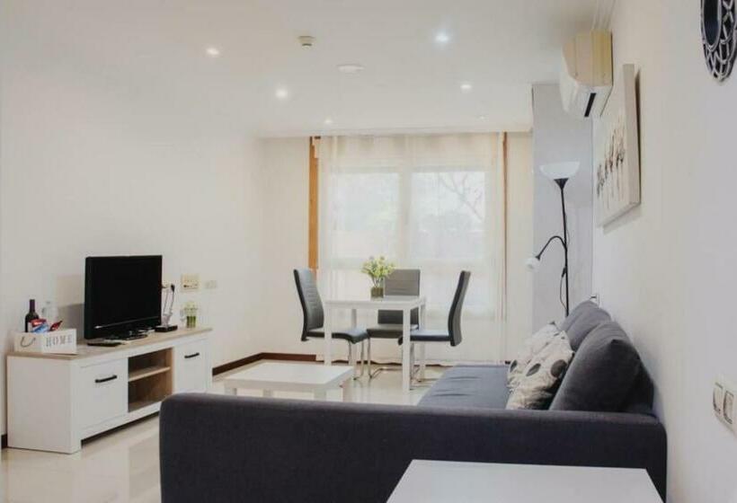 Mediterraneo Real Piscina Billar